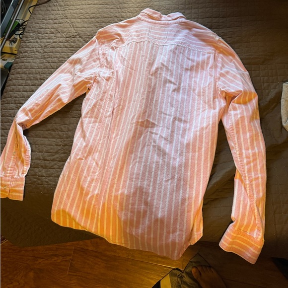 Hollister button up - Picture 3 of 3